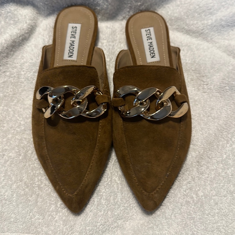 Steve Madden Finn Chain Pointed Toe Mule